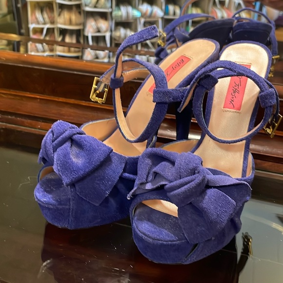 Betsey Johnson heels - Picture 3 of 9